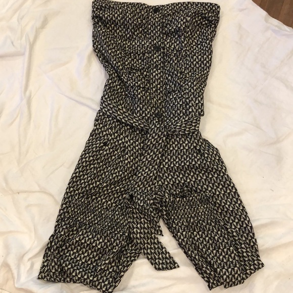 Marianne Strapless Romper Capri Goucho Size Medium - Picture 3 of 6